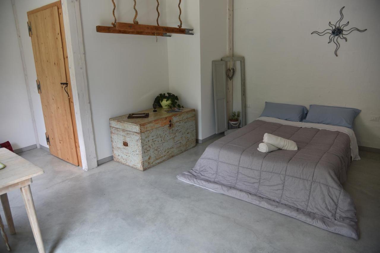 Capannone111 Bed & Breakfast Castiglione di Ravenna Exterior photo